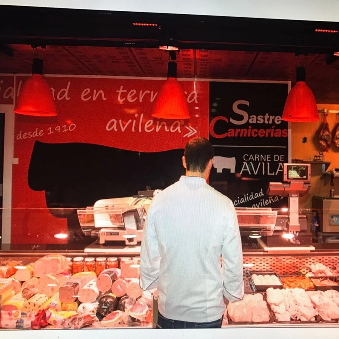 22158934_120472011957942_8838554052443766784_n