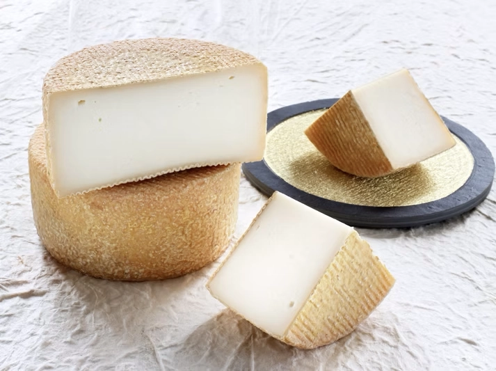 31d779_f57d1105f6a549ba8bbf1456c0d66249 copia