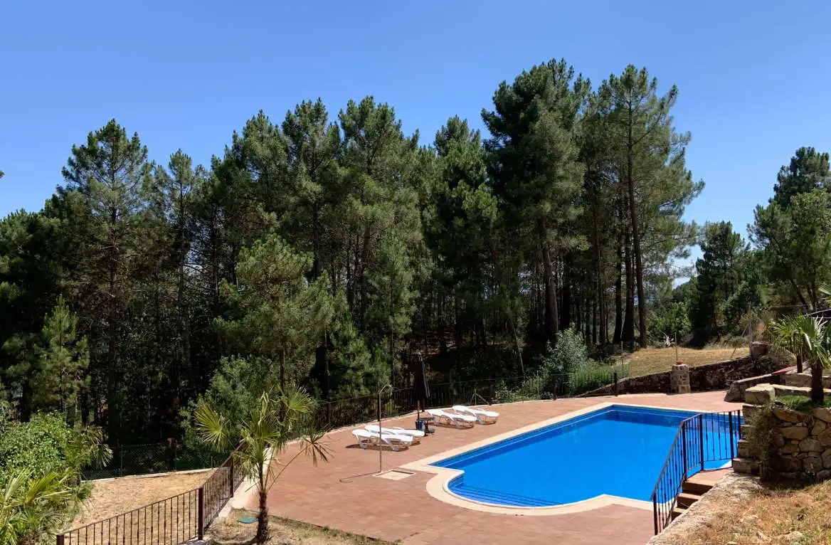 piscina de Casa Rural Herrén de la Cañada