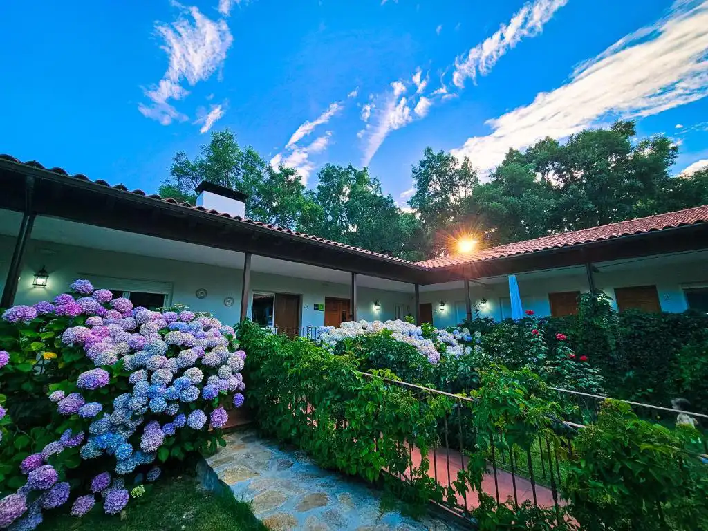 Patio de El Retiro de San Pedro de Alcántara