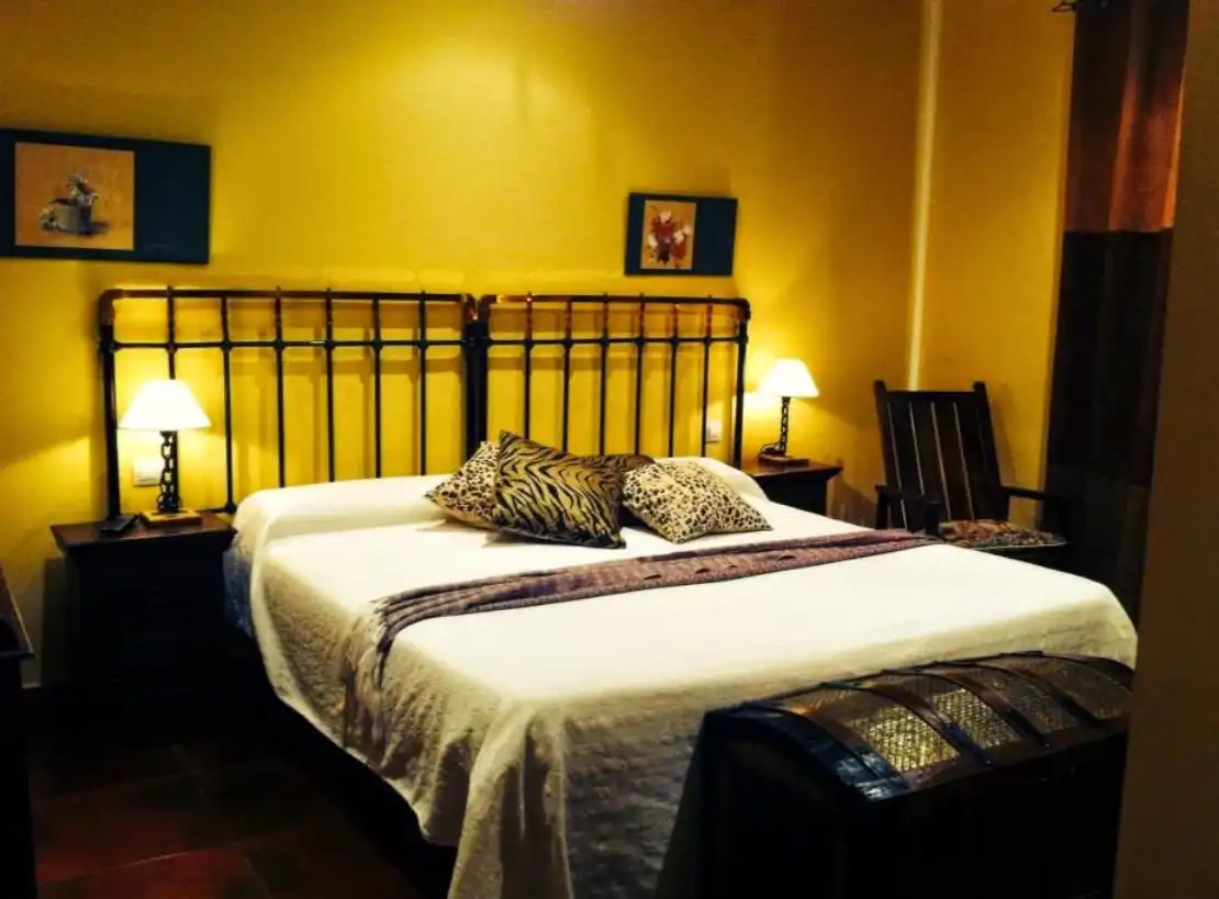 Hotel Rural El Linaje de los Cinco Sonbreros