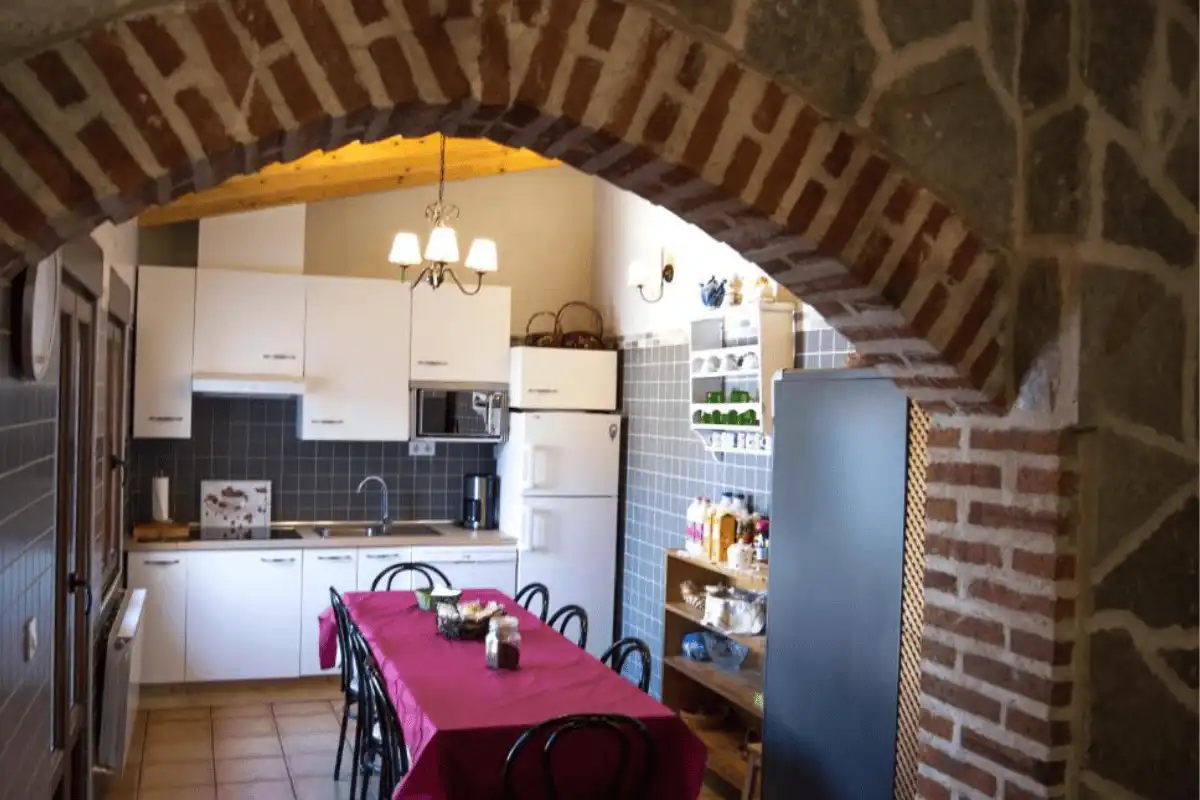 casa-rural-duquesa-de-la-conquita-comedor