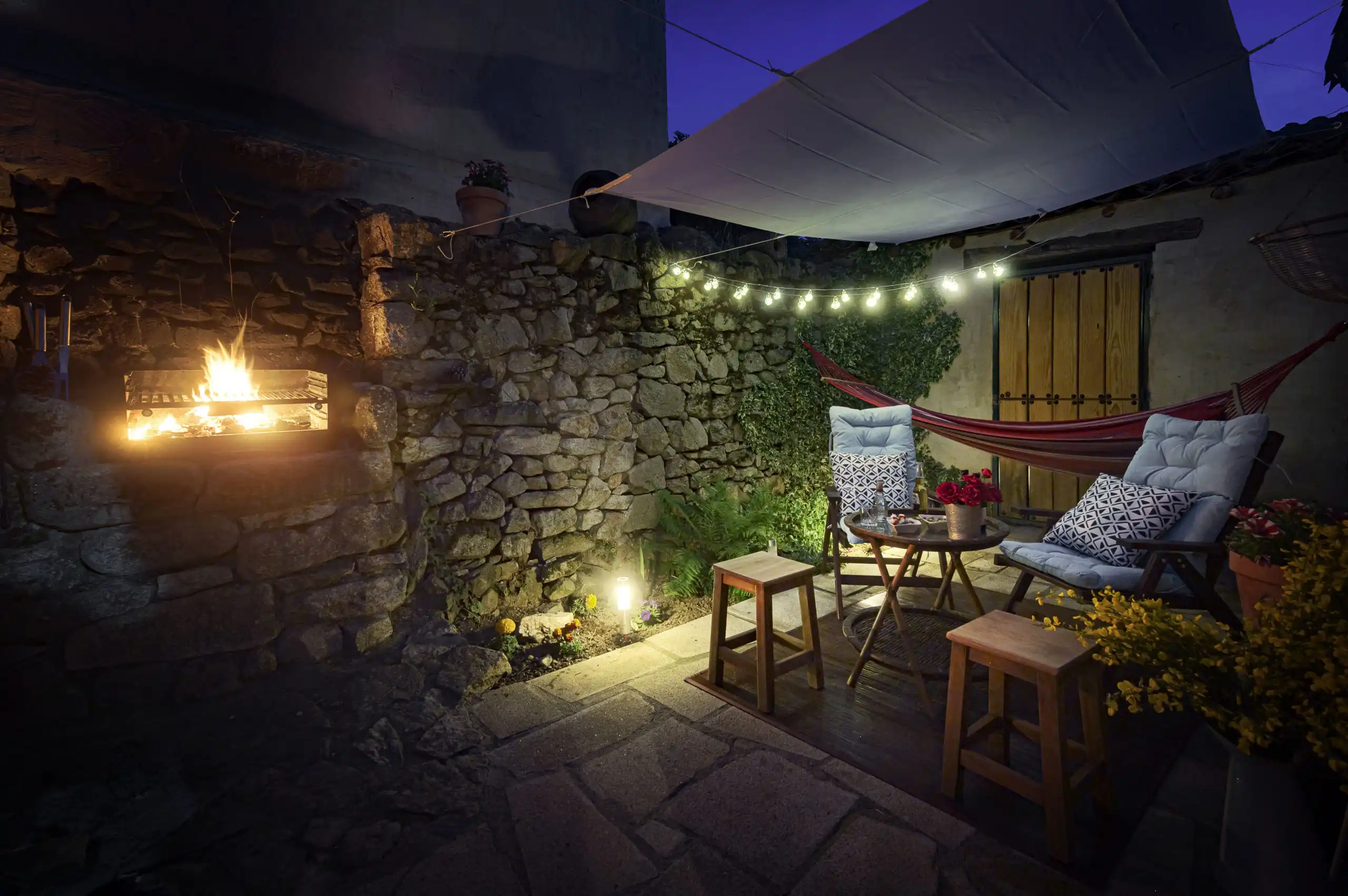 casa-rural-el-aravalle-patio