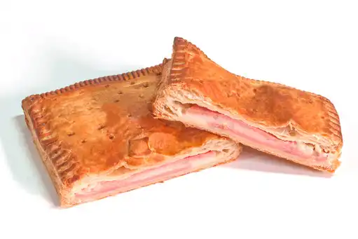 empanada-jamon-y-queso-hornazart