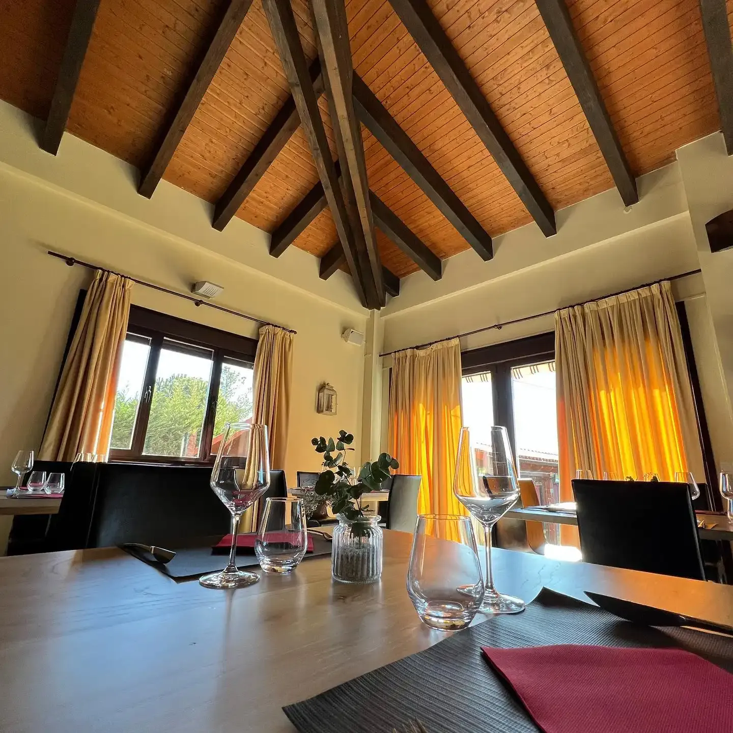 Interior de Restaurante El Rondon en Ávila