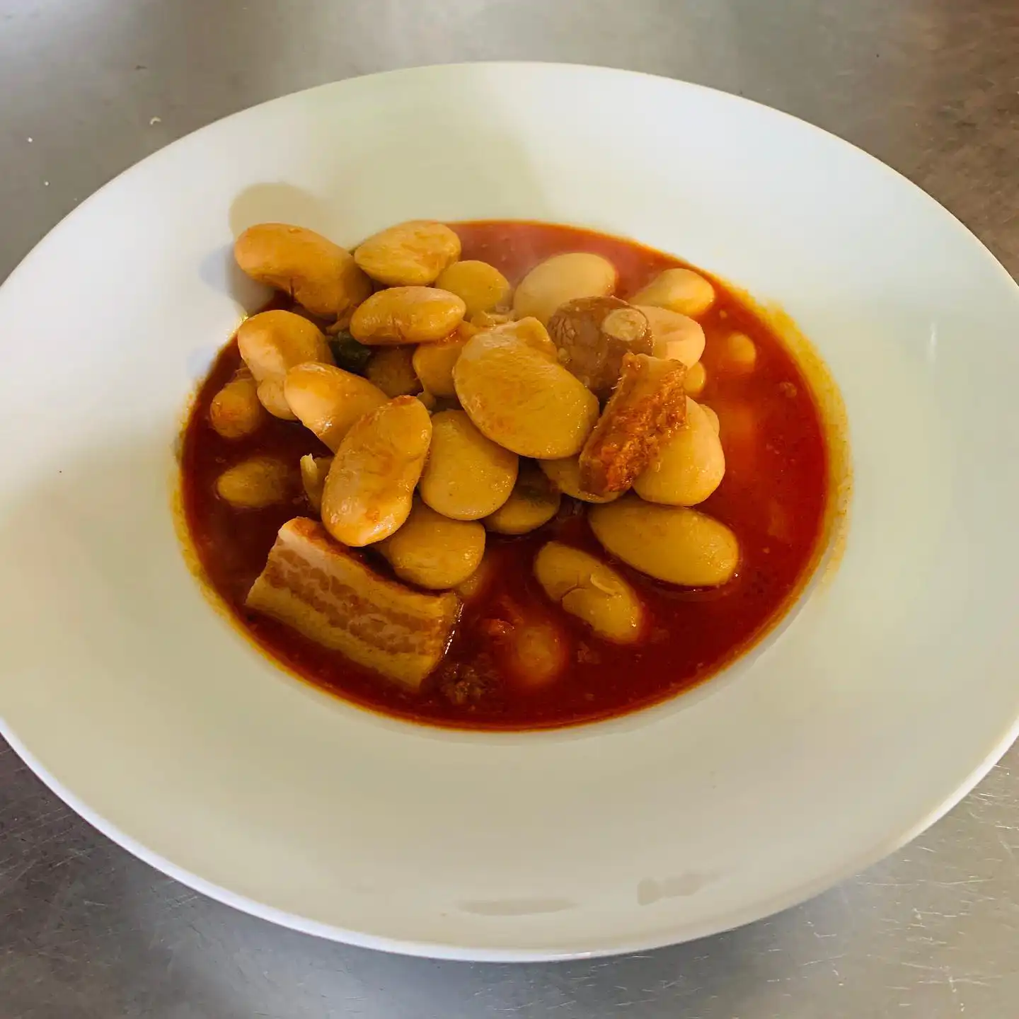 comida típica de Ávila en restaurante El Barraco