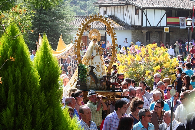romeria de nuestra señora de Chilla en Candeleda